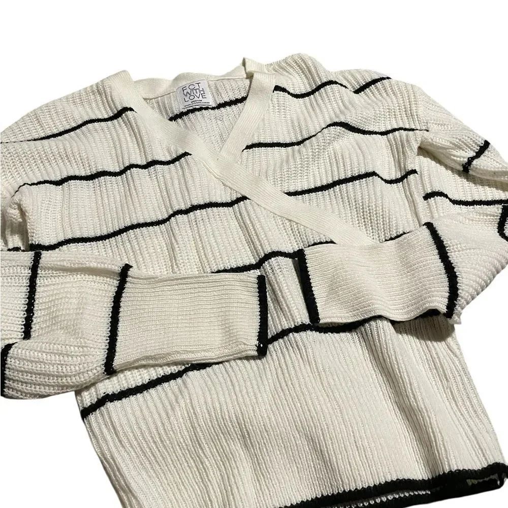 FCT with love size medium Women's Striped Sweater - White and Black